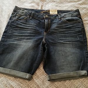 Arizona Bermuda jean shorts